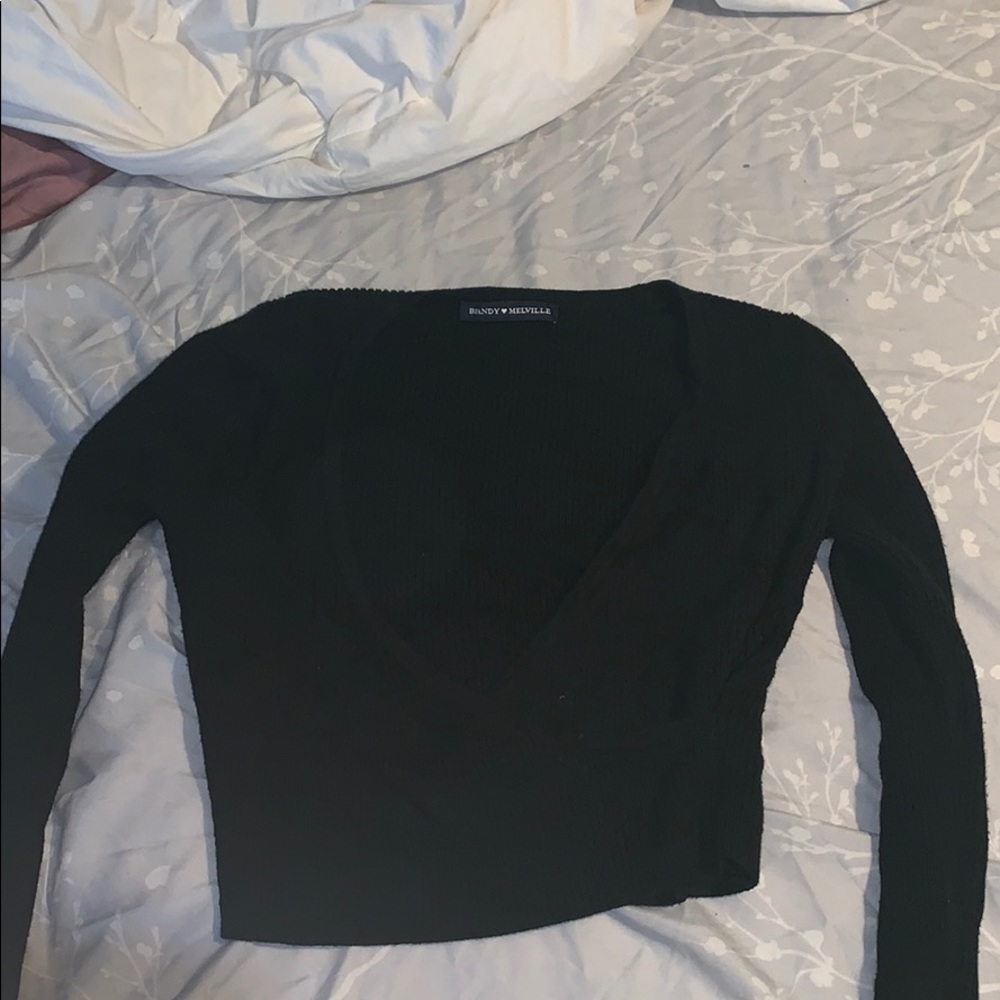 Low Cut Cropped long sleeve